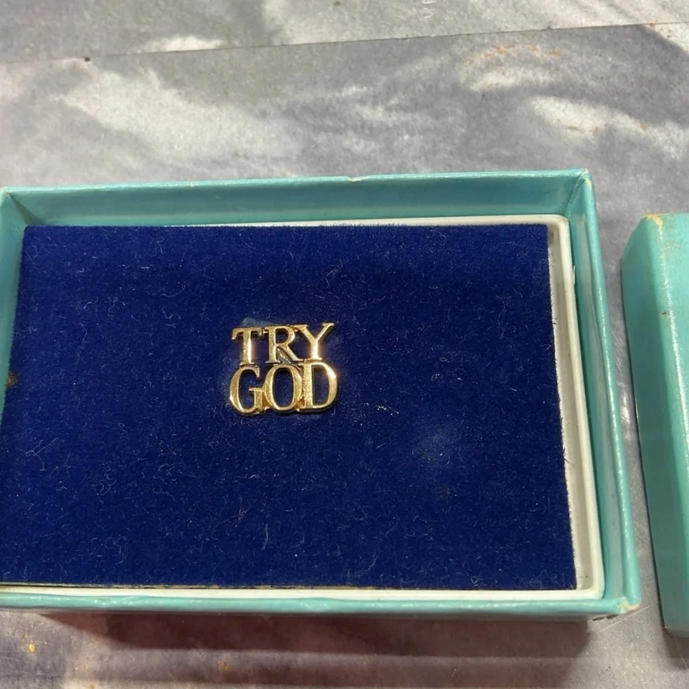 Vintage Tiffany Try God Pin 925 - Picture 8 of 9